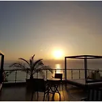 Breathtaking Sea View شقة