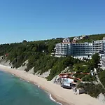 Breathtaking Sea View شقة *