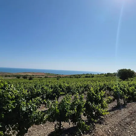 Breathtaking Sea View Апартамент