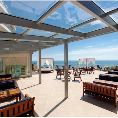Апартаменты Breathtaking Sea View Бяла
