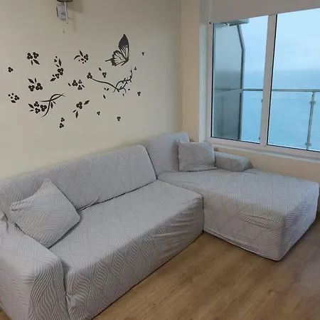 Апартаменты Breathtaking Sea View