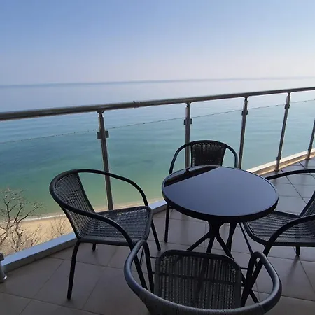 Breathtaking Sea View Apartment