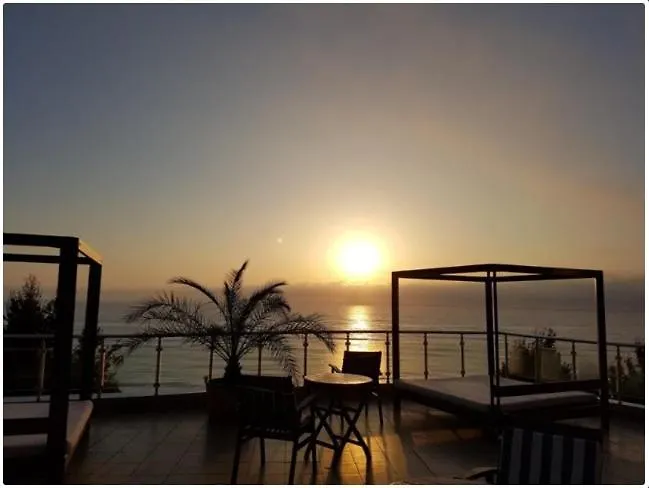 Breathtaking Sea View Apartment